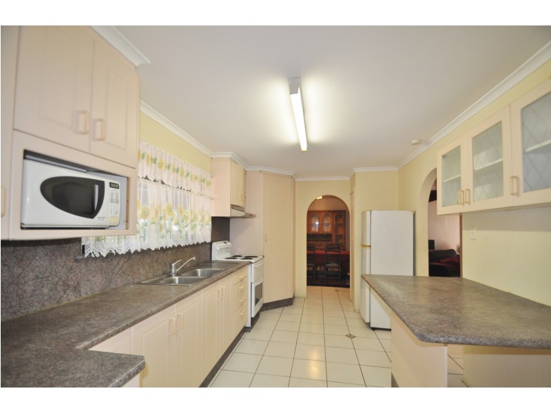 6 Limerick Drive, Crestmead QLD 4132