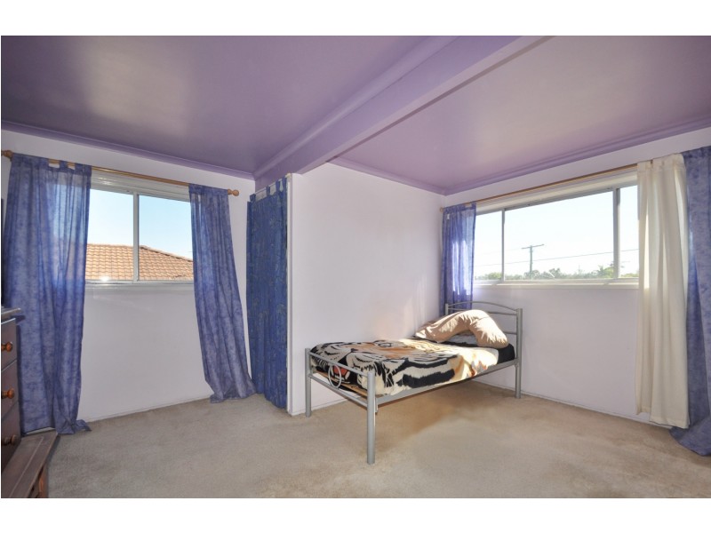 6 Limerick Drive, Crestmead QLD 4132