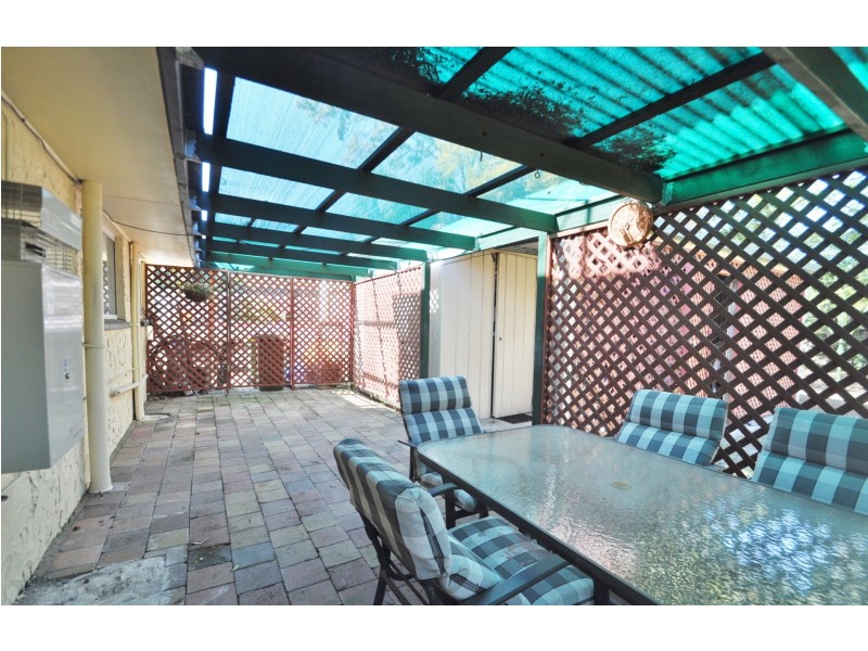 6 Limerick Drive, Crestmead QLD 4132