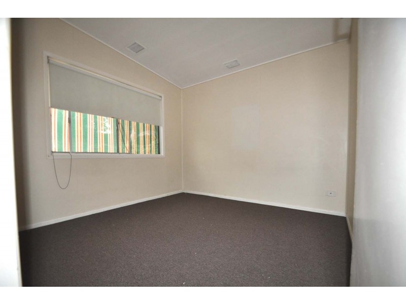 7 Palm Avenue, Kingston QLD 4114