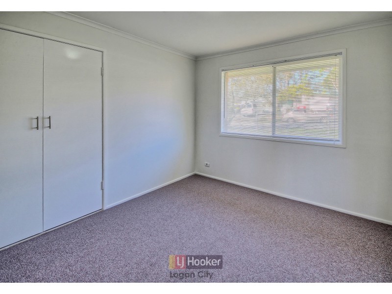 24 Omar Street, Woodridge QLD 4114