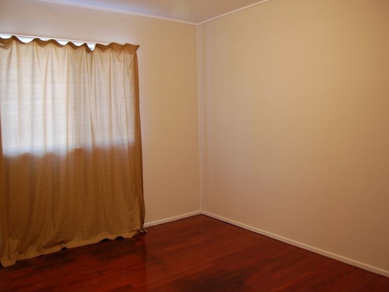 84 JACARANDA, Logan Central QLD 4114