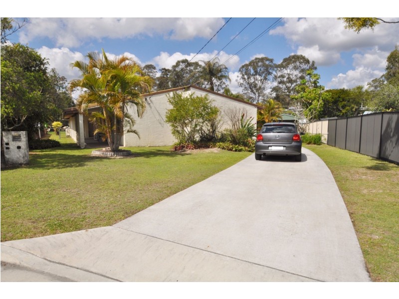 32 Nerine Street, Kingston QLD 4114