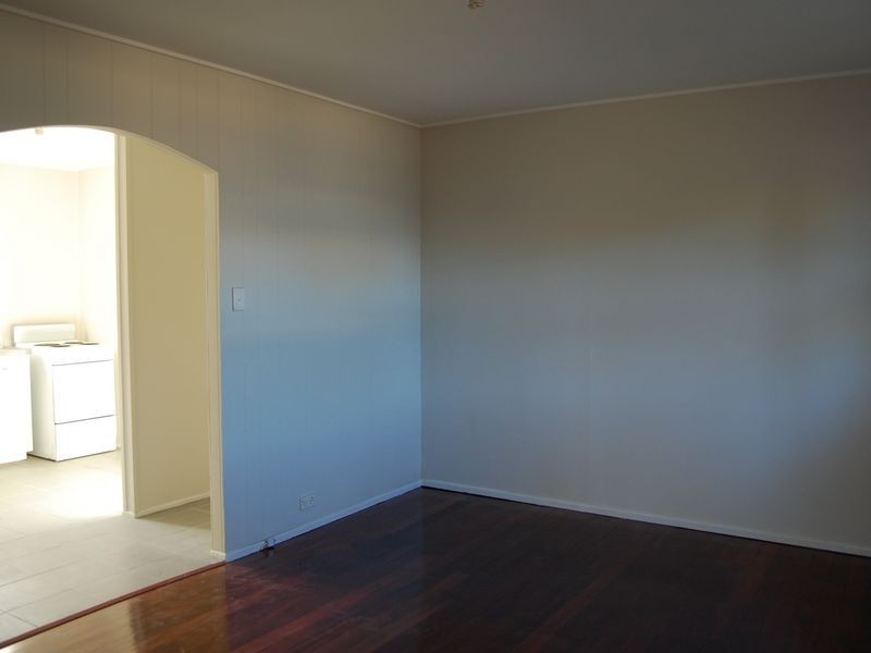 84 Jacaranda St, Logan Central QLD 4114