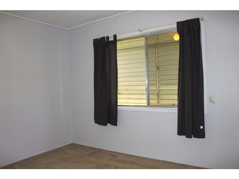 34 Windsor Street, Slacks Creek QLD 4127