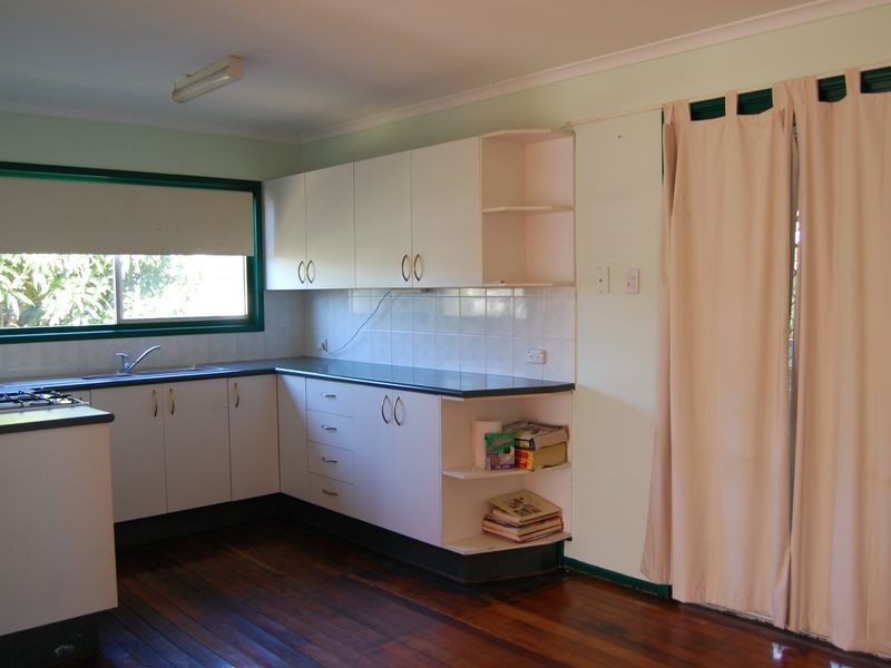 202 Juers Rd, Kingston QLD 4114