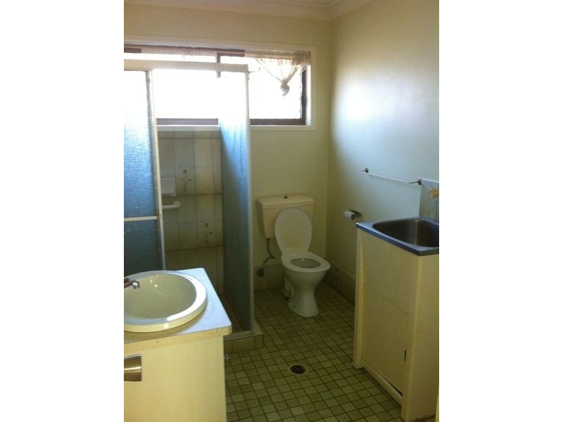 3/10 North Road, Logan Central QLD 4114