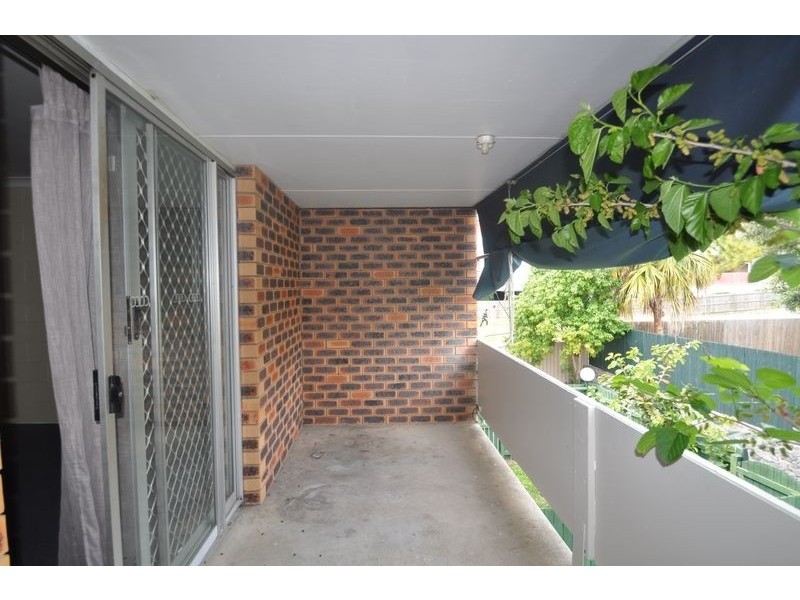 4/9 Croyden Road, Logan Central QLD 4114