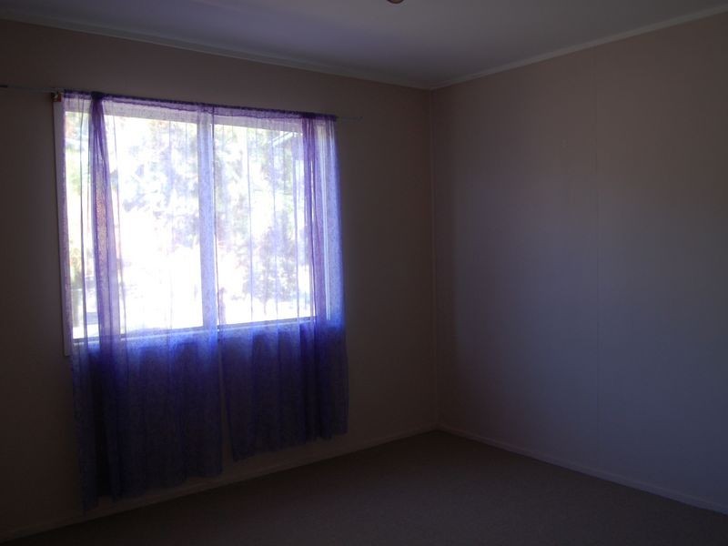 138 Railway Parade, Woodridge QLD 4114