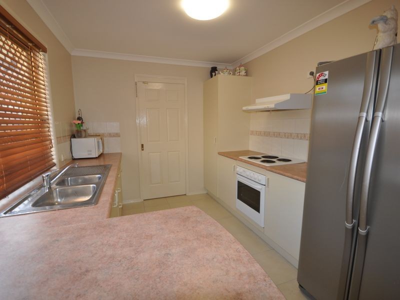 9 Houston Drive, Crestmead QLD 4132