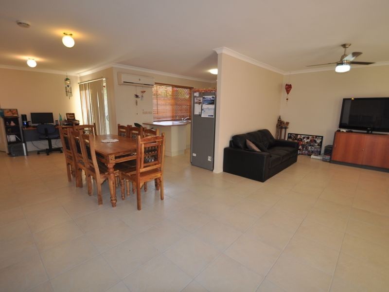 9 Houston Drive, Crestmead QLD 4132