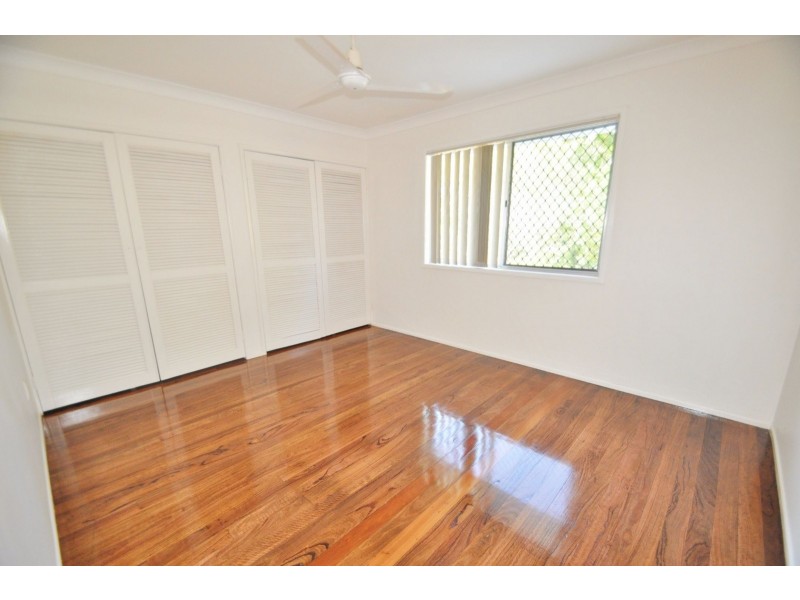 27 Jarrah Crescent, Logan Central QLD 4114