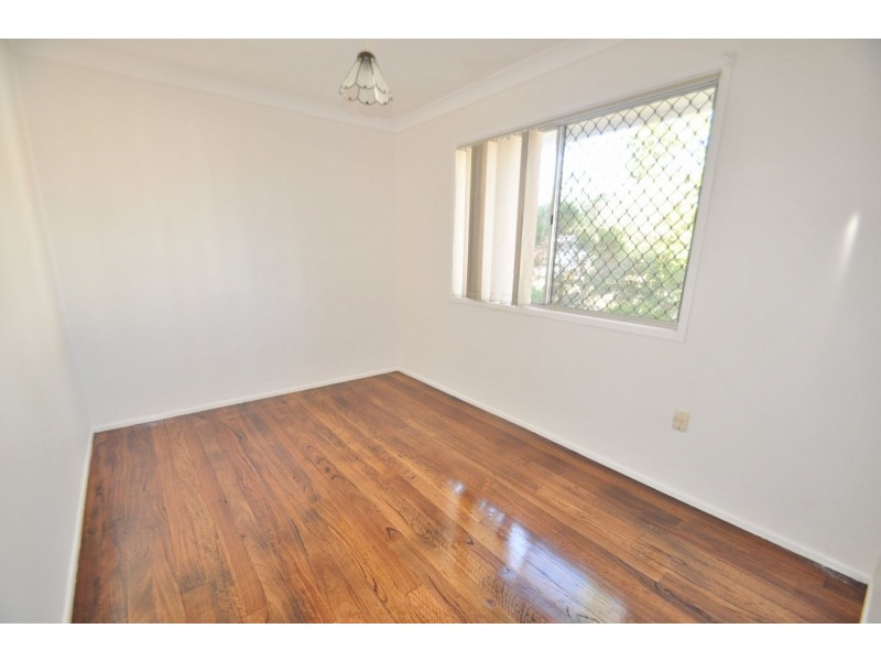 27 Jarrah Crescent, Logan Central QLD 4114