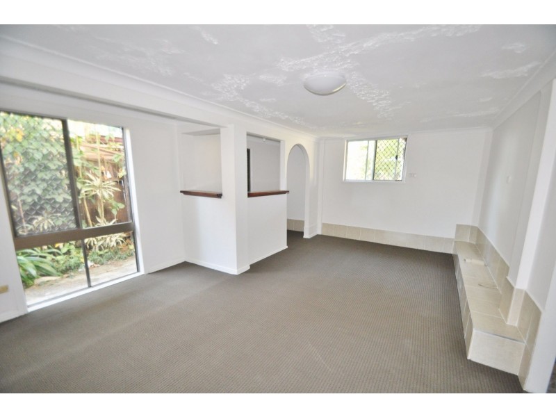 27 Jarrah Crescent, Logan Central QLD 4114