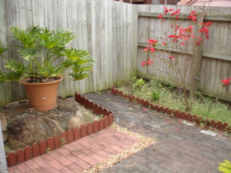 16/10 Damalis Court, Woodridge QLD 4114