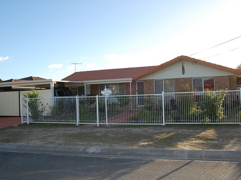 10 Lycoris Street, Crestmead QLD 4132