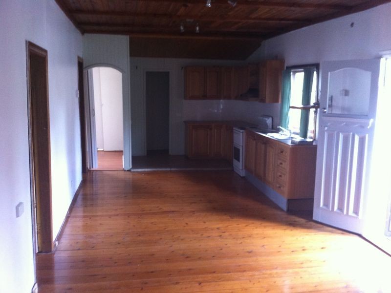 31 Bruce Road, Woodridge QLD 4114