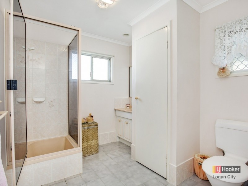 36 Anthony Street, Kingston QLD 4114