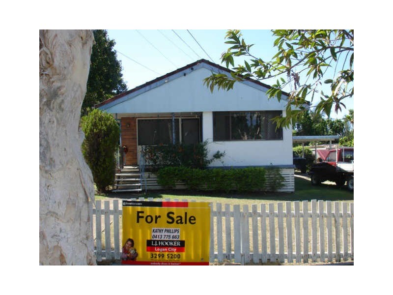 6 Albert St, Woodridge QLD 4114