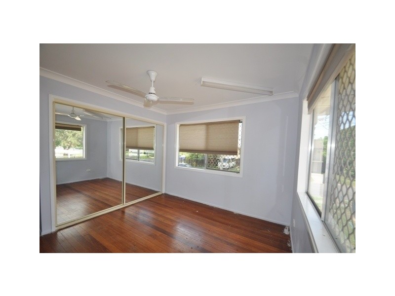 5 Sithney Street, Kingston QLD 4114