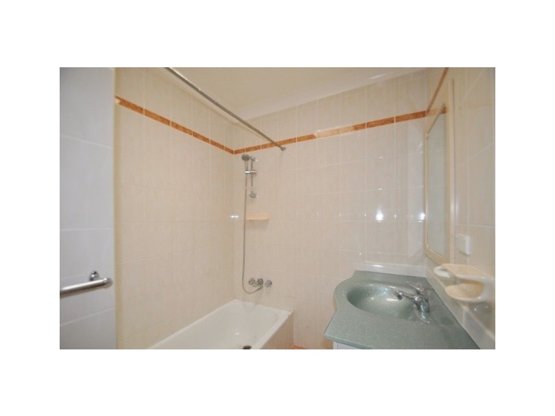 5 Sithney Street, Kingston QLD 4114