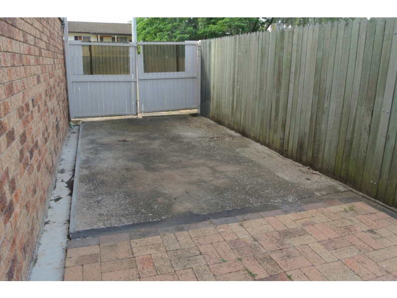 5 Sithney Street, Kingston QLD 4114