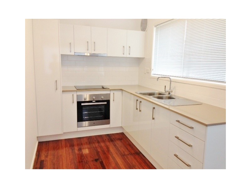 10 Daffodil Street, Logan Central QLD 4114