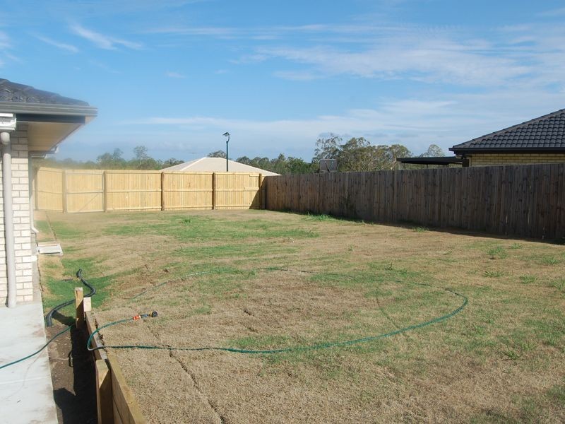 4 Airdale Court, Marsden QLD 4132