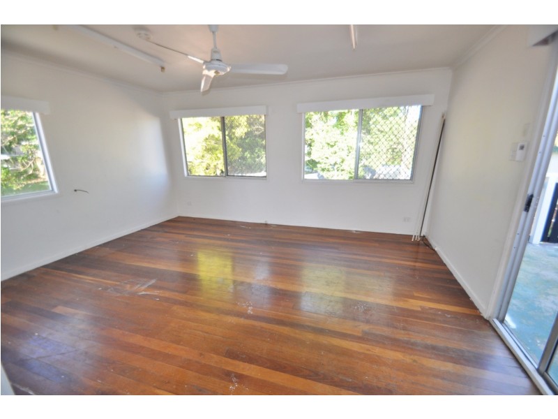 12 Daffodil Street, Logan Central QLD 4114