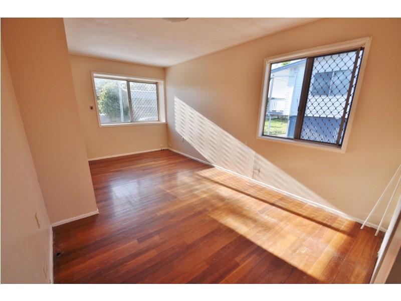 12 Daffodil Street, Logan Central QLD 4114