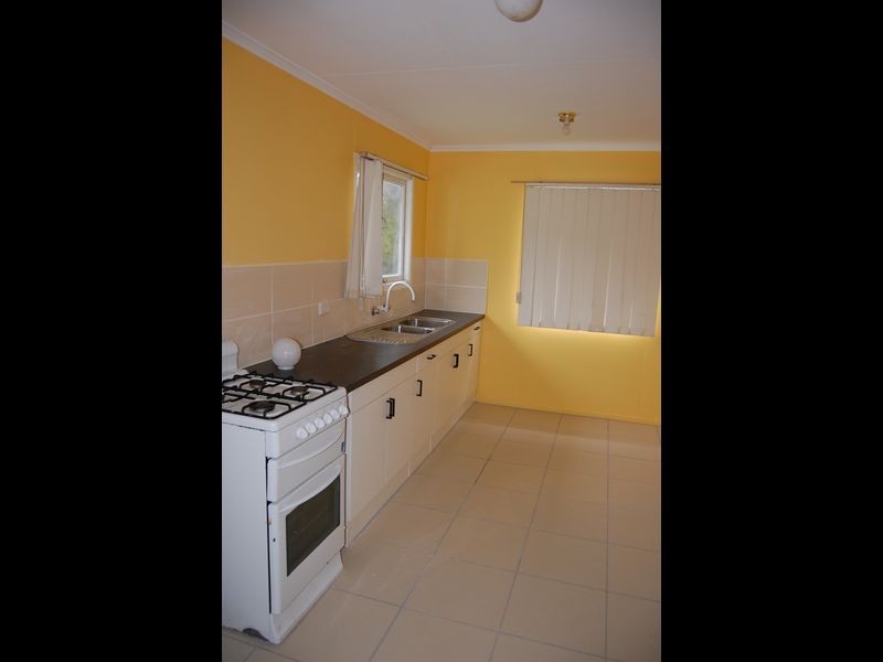 177 Jacaranda Avenue, Kingston QLD 4114
