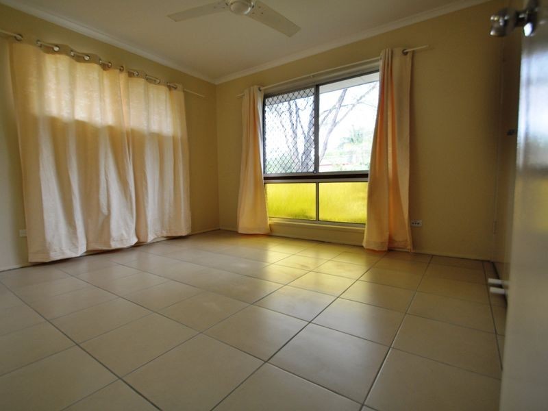 31 Pauline Street, Marsden QLD 4132