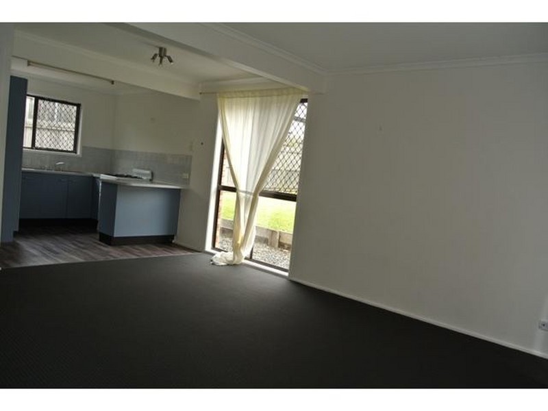 8/34 Defiance Road, Woodridge QLD 4114