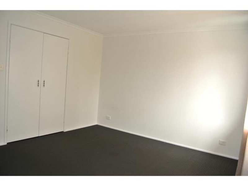 8/34 Defiance Road, Woodridge QLD 4114