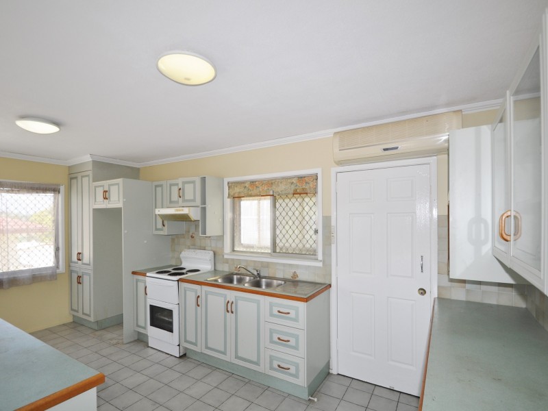 14 Ashton Street, Kingston QLD 4114