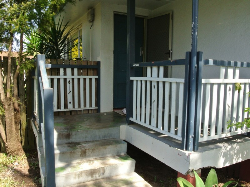 4 Toolooma Street, Logan Central QLD 4114