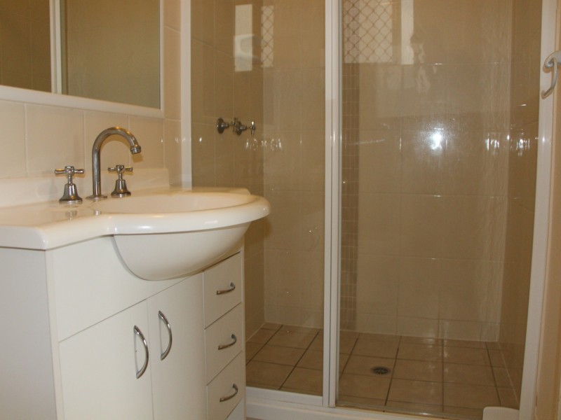 9 Holling Close, Kuraby QLD 4112