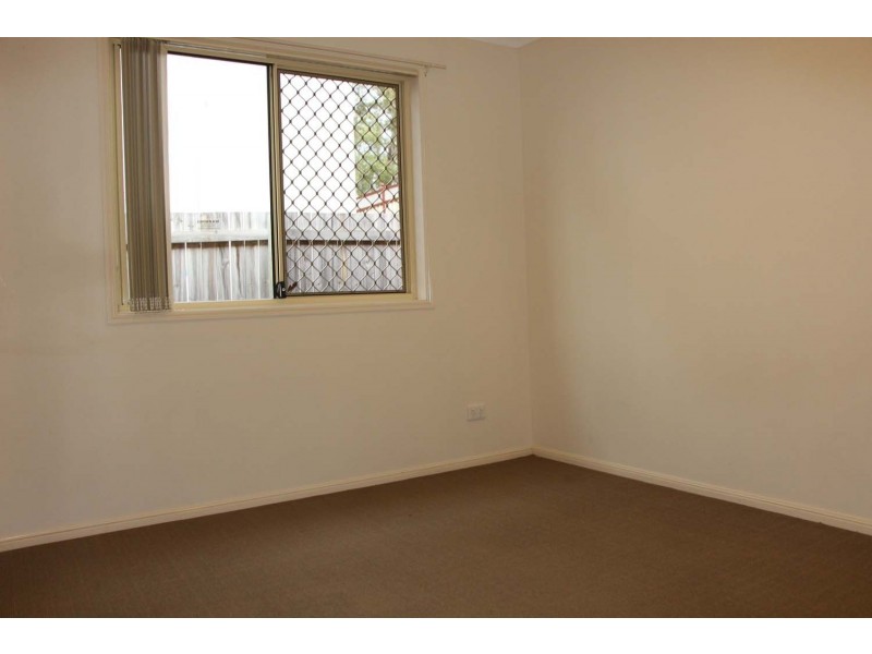 9 Holling Close, Kuraby QLD 4112