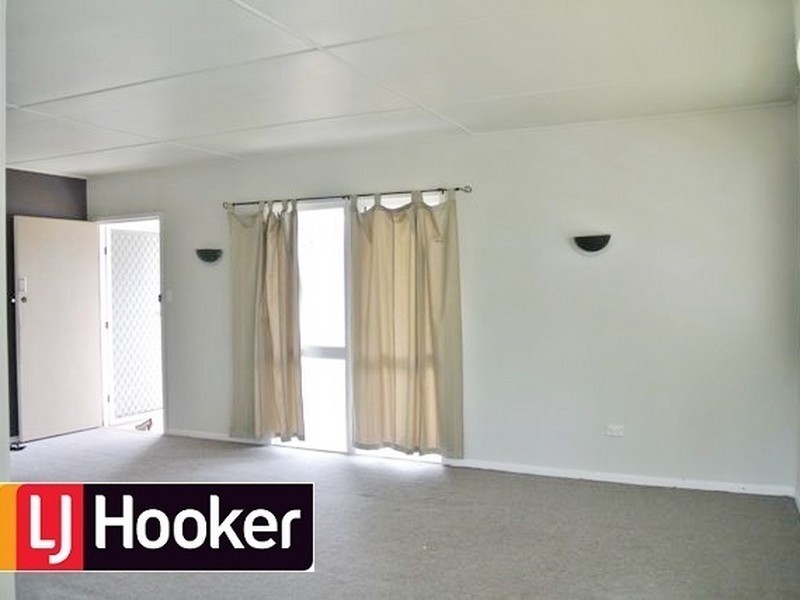 18 Hunter Street, Woodridge QLD 4114