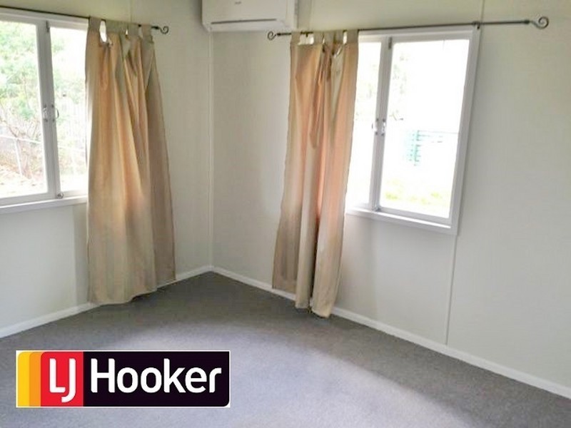 18 Hunter Street, Woodridge QLD 4114