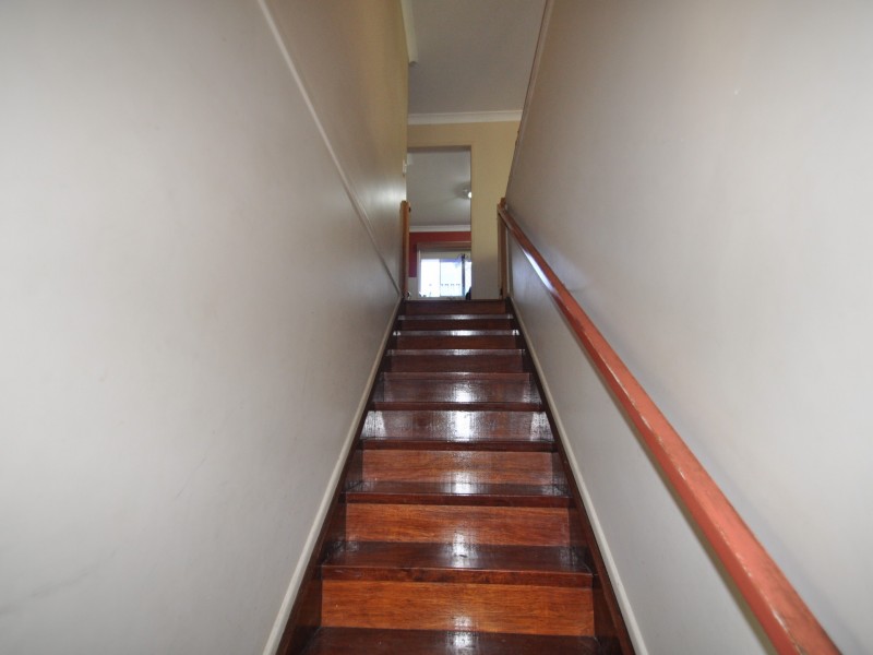 37 Laughlin Street, Kingston QLD 4114