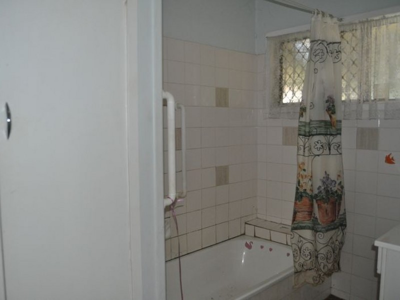 25 Rudduck Street, Logan Central QLD 4114