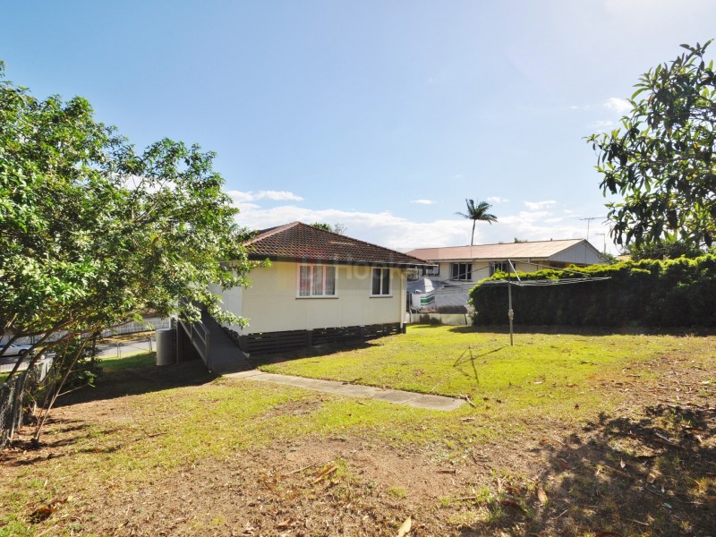 14 Henty Street, Woodridge QLD 4114