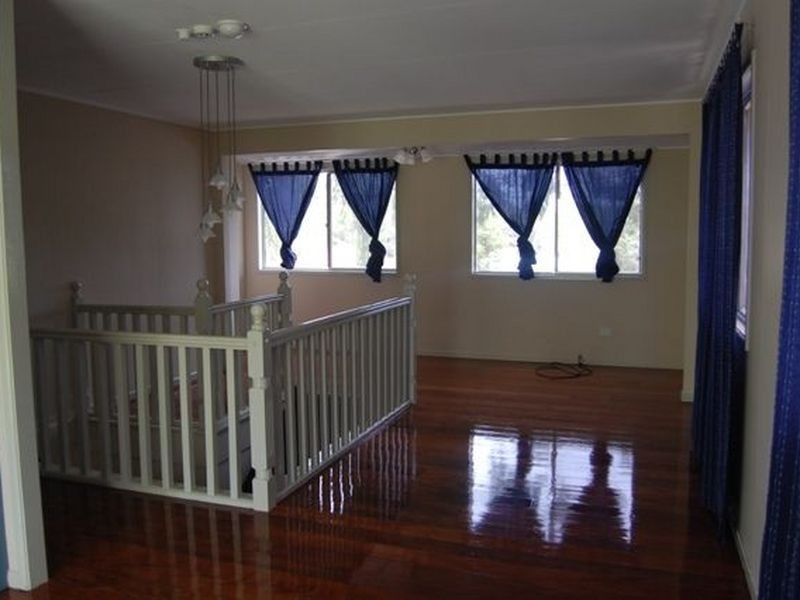 114 Jacaranda Avenue, Kingston QLD 4114