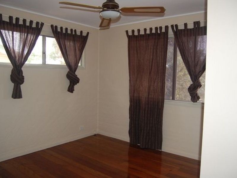 114 Jacaranda Avenue, Kingston QLD 4114