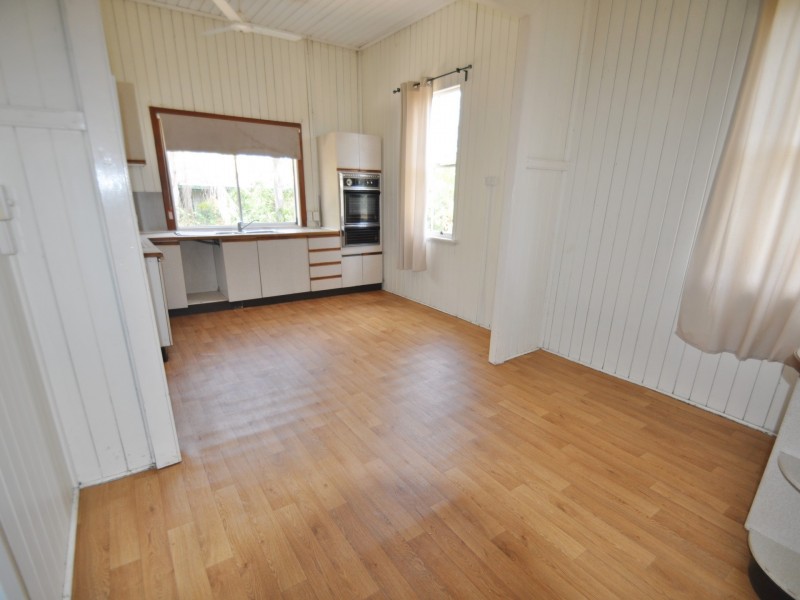 140 Smith Road, Woodridge QLD 4114