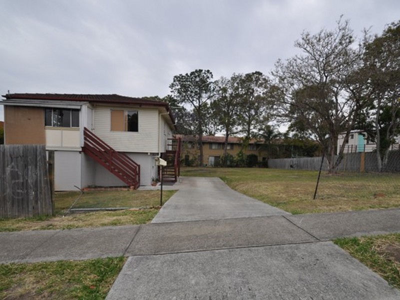 140 Smith Road, Woodridge QLD 4114