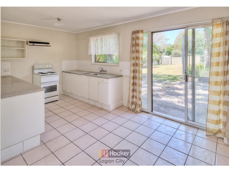 6 Casius Street, Woodridge QLD 4114