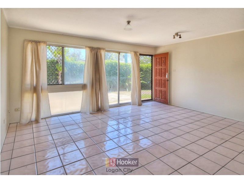 6 Casius Street, Woodridge QLD 4114