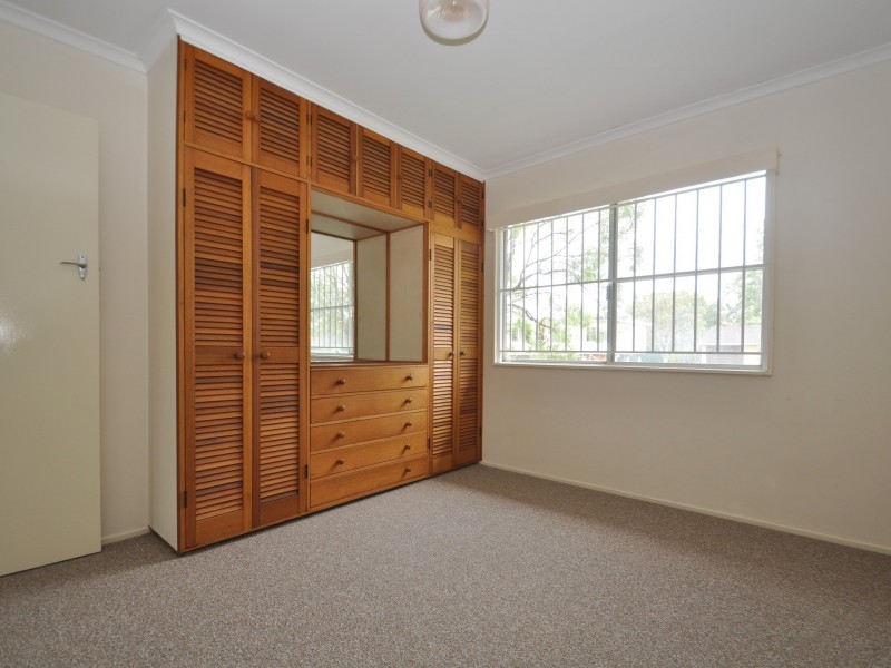 17 Pine Drive, Woodridge QLD 4114